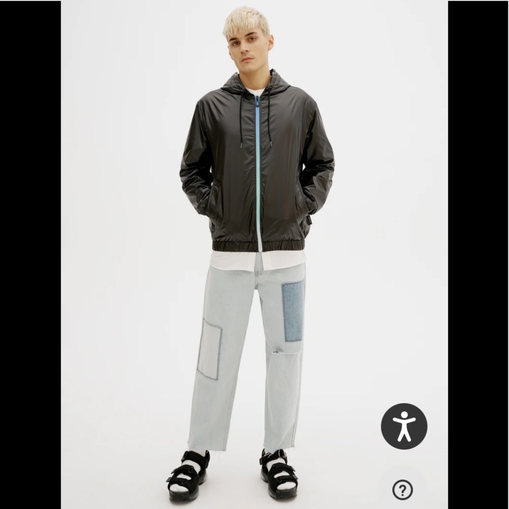 NOIZE Franklin Short-Length Raincoat Windbreaker